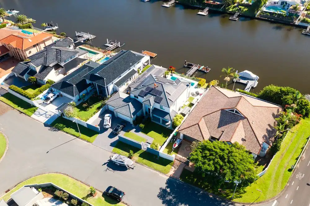 The top 10 growth suburbs defying the downturn