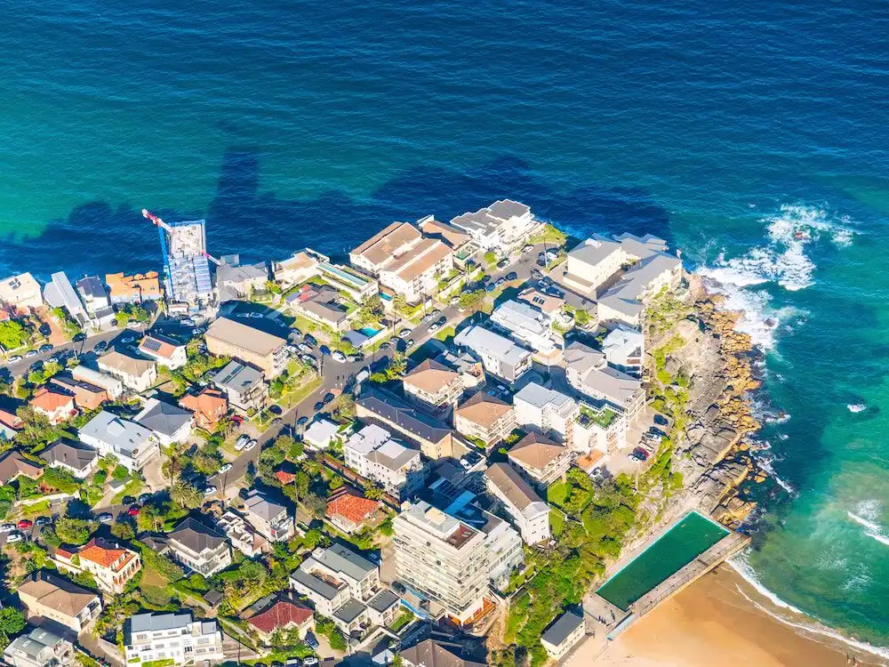 Australian property dips as market faces further cooling into 2023