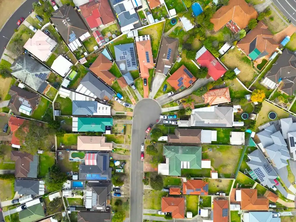 Local records and rising confidence: top agents on the spring market