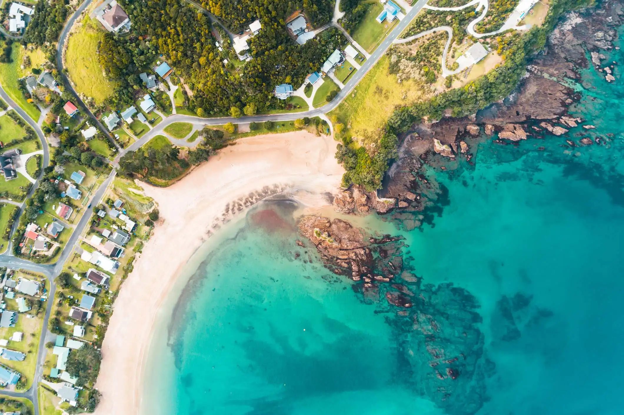 high-angle-shot-of-holiday-houses