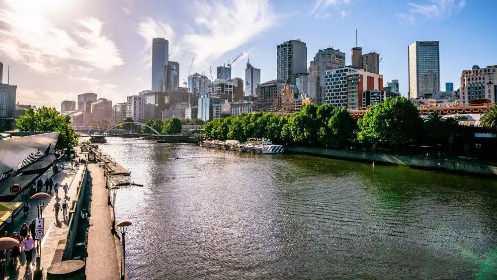 yarra-river-melbourne-cbd