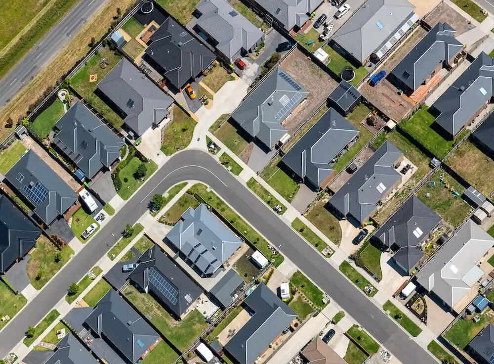 Price declines ease further in October as listings remain low